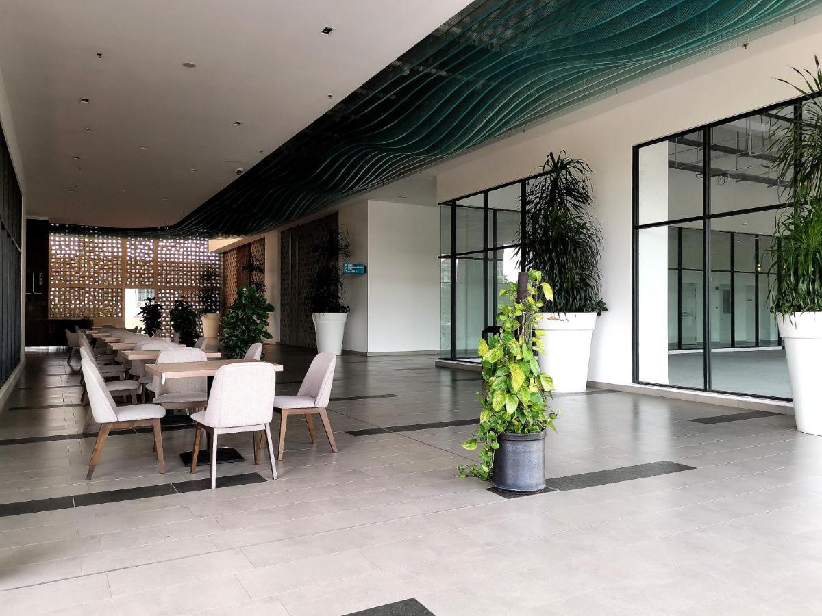 Bell Family Suite @Sepang Kota Warisan KLIA Bagian luar foto